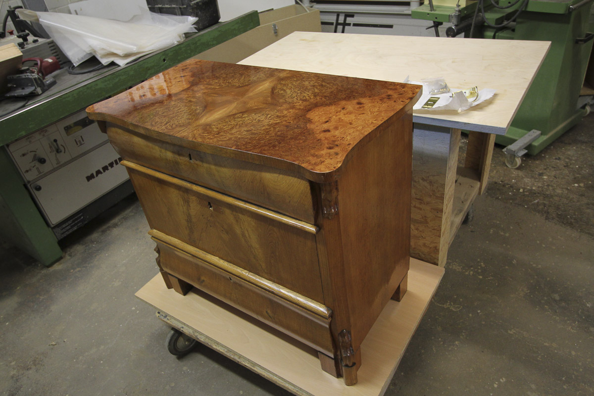 Restaurierung Reoparatur Möbel Tischlerei Grobe